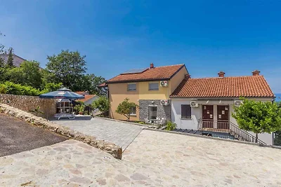 Studio mit Terrasse und Grill