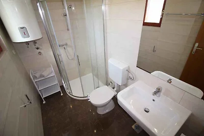 Ferienwohnung mit Terrasse und Internet