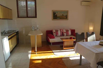 Ferienwohnung mit Terrasse und Klimaanlage