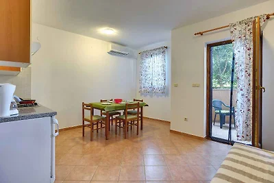 Ferienwohnung mit Terrasse und Klimaanlage