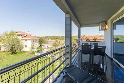 Ferienwohnung mit Klimaanlage und Balkon