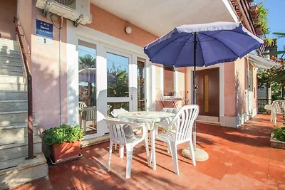 Studio mit Terrasse und Klimaanlage