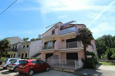 Ferienwohnung mit Klimaanlage und Balkon