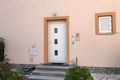Ferienwohnung mit Klimaanlage und Jakuzzi