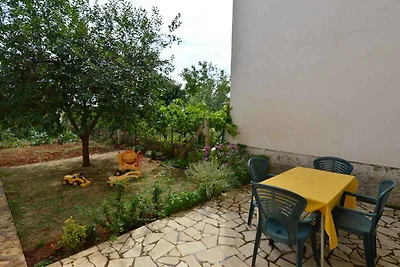 Studio mit Balkon und Klimaanlage