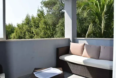 Ferienwohnung Mit Meerblick und Terasse