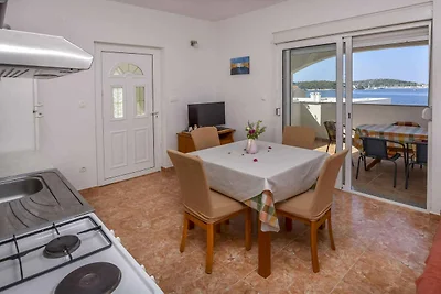 Appartamento Vacanza con famiglia Rogoznica