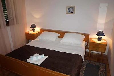 Studio mit Balkon und Klimaanlage