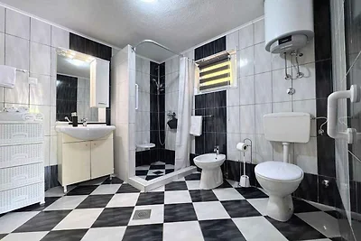 Ferienwohnung mit Klimaanlage und Terrasse