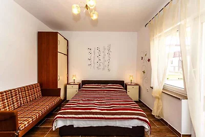 Studio mit Balkon und Klimaanlage