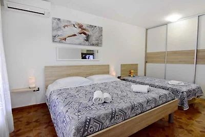Ferienwohnung mit zwei Badezimmern und zwei