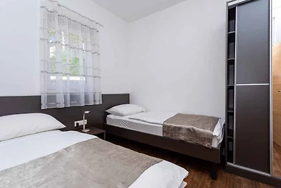 Ferienwohnung mit Klimaanlage und Terrasse