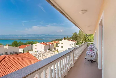 Ferienwohnung mit Balkon und Meersicht