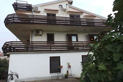 Ferienwohnung mit Balkon und Internetzugang