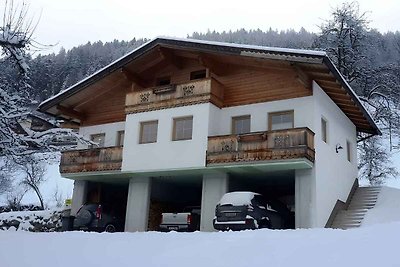 Ferienhaus mit Balkon und Garten