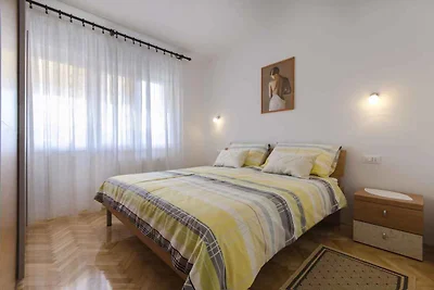 Ferienwohnung mit Balkon und Klimaanlage