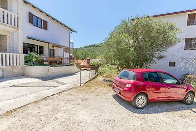 Ferienwohnung mit Parkplatz und Grill