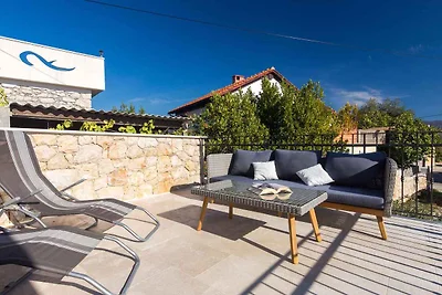 Ferienhaus mit Terrasse und Grill