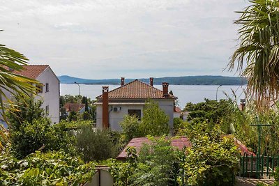 Ferienwohnung mit Terrasse und Meerblick