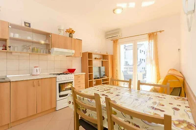 Ferienwohnung mit Balkon und Grill