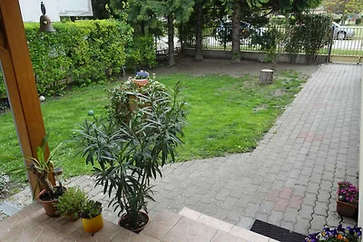 Ferienhaus mit Garten und Terrasse in