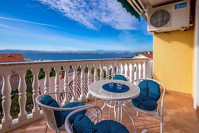 Ferienwohnung mit Balkon und Klimaanlage