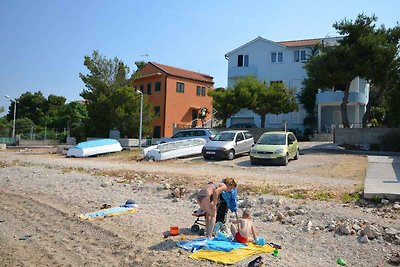 Appartamento Vacanza con famiglia Brodarica