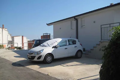 Appartamento Vacanza con famiglia Okrug Gornji