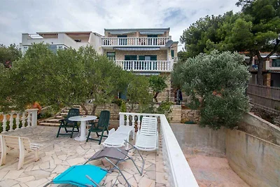 Ferienwohnung mit Terrasse, Grillmöglichkeit 