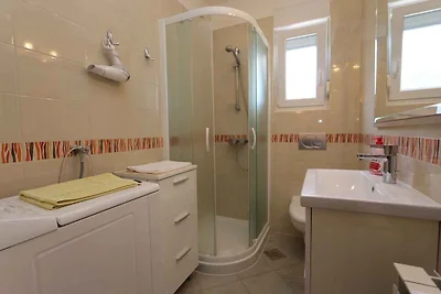 Ferienwohnung mit Balkon und Meerblick