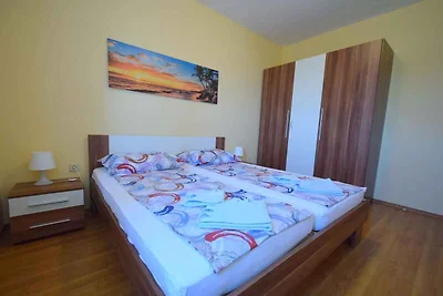 Ferienwohnung mit Klimaanlage und Terrasse
