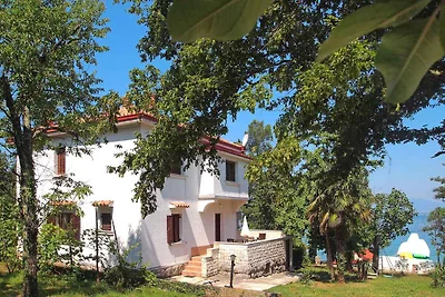 Ferienwohnung mit Terrasse und Klimaanlage