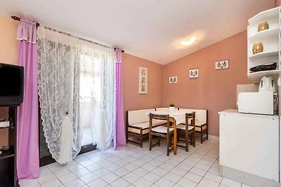 Ferienwohnung mit Pool und Sonnenterrasse