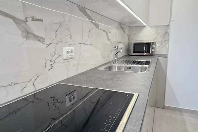 Ferienwohnung modern eingerichtet nur 300 m v