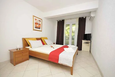 Appartamento Vacanza con famiglia Okrug Gornji