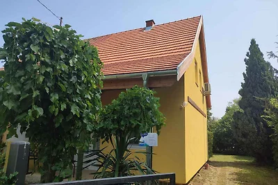 Ferienhaus mit Klimaanlage und WLAN