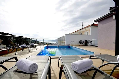 Villa mit Klimaanlage, mit Grillmöglichkeit, 