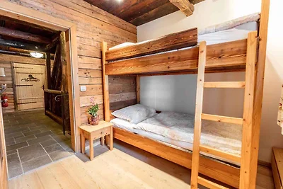 Ferienhaus mit Kachelofen und Wellness-Oase