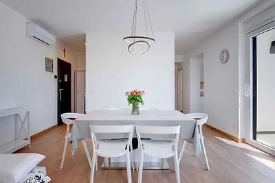 Ferienwohnung mit Terrasse und Klimaanlage