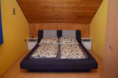 Ferienhaus mit Pool, WLAN, Geschirrspüler