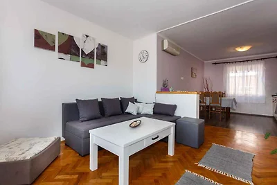Ferienwohnung mit Terrasse
