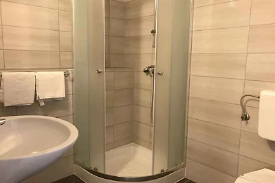 Studio Novo studio Zambratija, blizu plaže