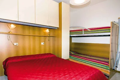 Ferienwohnung mit Klimaanlage und Balkon