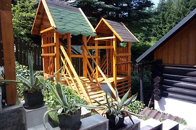Ferienhaus mit Kamin in Seenähe