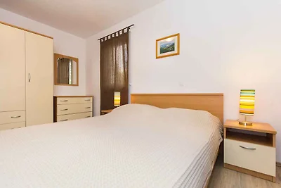 Ferienwohnung mit Balkon und Klimaanlage