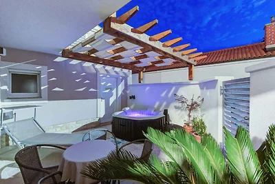 Ferienhaus mit Pool