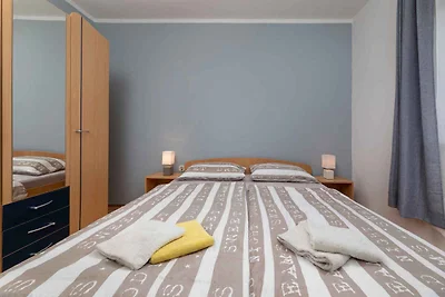 Ferienwohnung mit Balkon und Klimaanlage