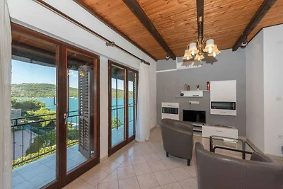 Appartamento Vacanza con famiglia Tisno