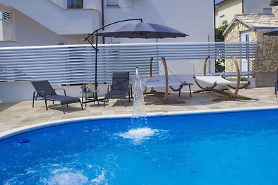 Ferienwohnung mit Pool , Klimaanlage und Wifi