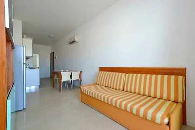 Ferienwohnung mit Klimaanlage und Balkon